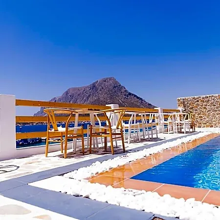Spongia & Hotel 4*